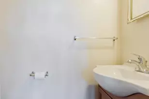 5808 Harvey Pl, Alexandria, VA 22303 - Photo 28