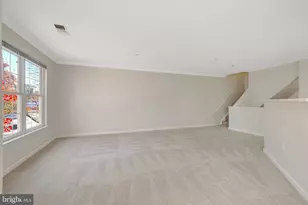 12912 Fair Briar Ln, Fairfax, VA 22033 - Photo 10