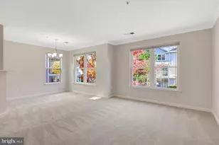12912 Fair Briar Ln, Fairfax, VA 22033 - Photo 8