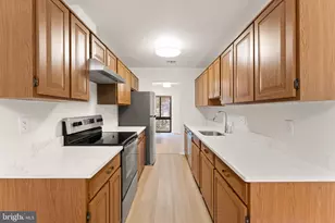 2345 Millennium Ln, Reston, VA 20191 - Photo 2