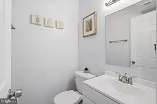 9175 Broken Oak Pl, Burke, VA 22015 - Photo 26