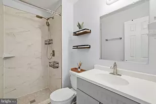 9175 Broken Oak Pl, Burke, VA 22015 - Photo 30