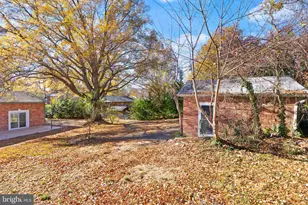 4211 Downing St, Annandale, VA 22003 - Photo 82