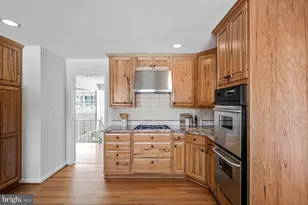 7802 Birnam Wood Dr, McLean, VA 22102 - Photo 16