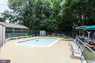 7802 Birnam Wood Dr, McLean, VA 22102 - Photo 32