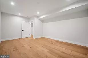 8023 Lewinsville Rd, McLean, VA 22102 - Photo 58