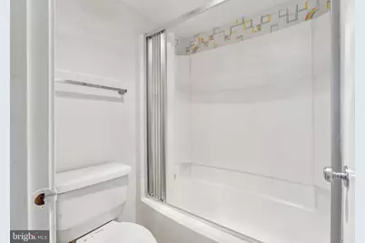 8340 Greensboro Drive #401, McLean, VA 22102 - Photo 32