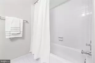 6260 Chaucer Ln, Alexandria, VA 22304 - Photo 50