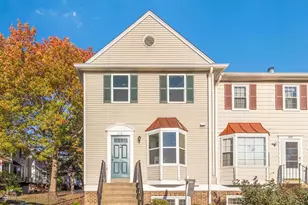 4127 Weeping Willow Ct, Chantilly, VA 20151 - Photo 1