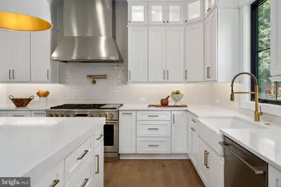 8650 McHenry Street, Vienna, VA 22180 - Photo 12