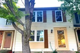 1120 Stevenson Ct, Herndon, VA 20170 - Photo 4