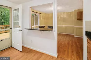 1120 Stevenson Ct, Herndon, VA 20170 - Photo 16