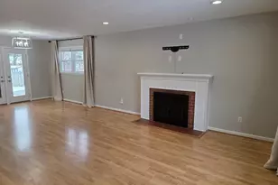 8140 Drayton Ln, Springfield, VA 22151 - Photo 12