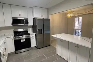 11837 Shire Ct, Reston, VA 20191 - Photo 8