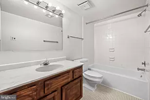 1800 Old Meadow Rd, McLean, VA 22102 - Photo 16