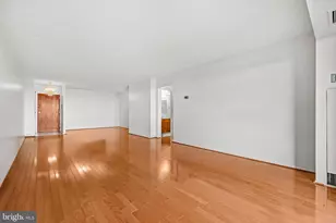 1800 Old Meadow Rd, McLean, VA 22102 - Photo 4