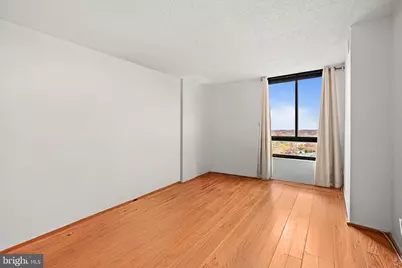 1800 Old Meadow Road #1412, McLean, VA 22102 - Photo 14