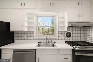 3706 Trigger Ct, Alexandria, VA 22310 - Photo 6