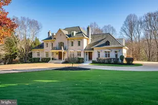 8031 Georgetown Pike, McLean, VA 22102 - Photo 4