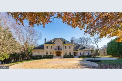 8031 Georgetown Pike, McLean, VA 22102 - Photo 1