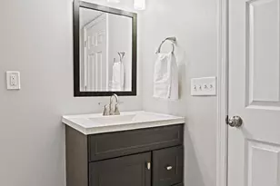 1633 Lozano Dr, Vienna, VA 22182 - Photo 68