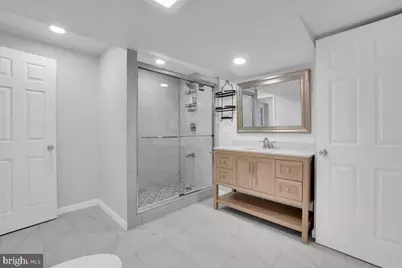 12451 Plowman, Herndon, VA 20170 - Photo 18