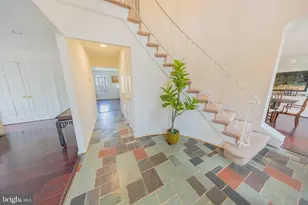 2201 Nobehar Dr, Vienna, VA 22181 - Photo 4