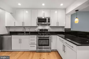 11110 Saffold Way, Reston, VA 20190 - Photo 14