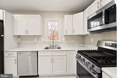 8205 Cedar Landing Court, Alexandria, VA 22306 - Photo 2