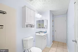 6917 Villa-Del-Rey Ct, Springfield, VA 22150 - Photo 20