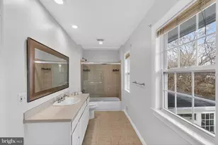 1857 Hunter Mill Rd, Vienna, VA 22182 - Photo 22