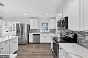 1857 Hunter Mill Rd, Vienna, VA 22182 - Photo 8