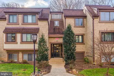 1666 Parkcrest Circle #3D/301, Reston, VA 20190 - Photo 2