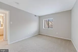 1666 Parkcrest Cir, Reston, VA 20190 - Photo 18