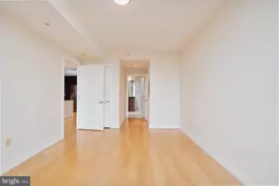 8220 Crestwood Heights Dr, McLean, VA 22102 - Photo 14