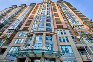 8220 Crestwood Heights Dr, McLean, VA 22102 - Photo 2