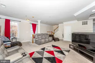3541 Huntley Manor Ln, Alexandria, VA 22306 - Photo 8
