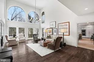 6035 Crimson Ct, McLean, VA 22101 - Photo 16