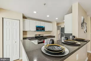 7503 Calderon Ct, Alexandria, VA 22306 - Photo 24