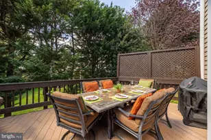 1257 New Bedford Ln, Reston, VA 20194 - Photo 14