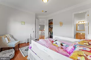 627 Walker Rd, Great Falls, VA 22066 - Photo 70