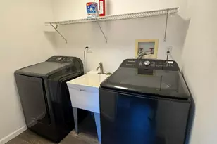 6910 Ontario St, Springfield, VA 22152 - Photo 30