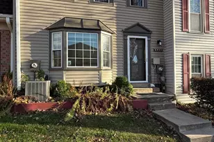 6433 Fenestra Ct, Burke, VA 22015 - Photo 2