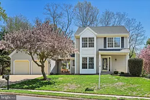 13481 Lake Shore Dr, Herndon, VA 20171 - Photo 2