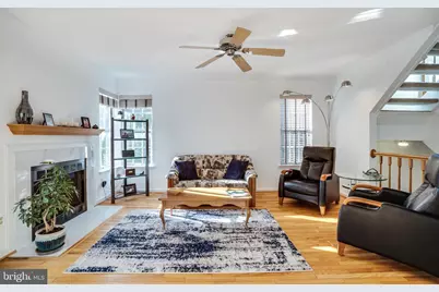 13481 Lake Shore Drive, Herndon, VA 20171 - Photo 10