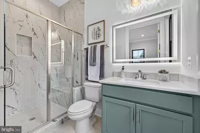 613 Blackstone Terrace NW, Vienna, VA 22180 - Photo 12