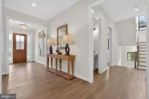 613 Blackstone Terrace NW, Vienna, VA 22180 - Photo 12