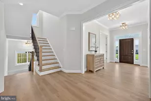 8902 Higdon Dr, Vienna, VA 22182 - Photo 4