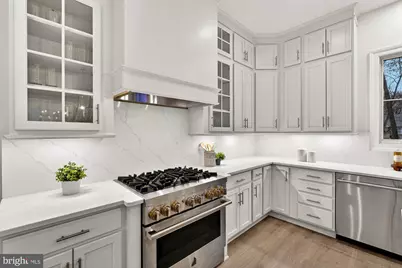 9928 Woodrow Street, Vienna, VA 22181 - Photo 26