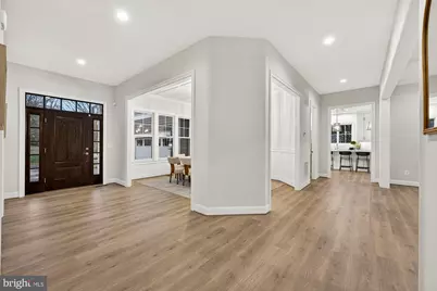 9928 Woodrow Street, Vienna, VA 22181 - Photo 10
